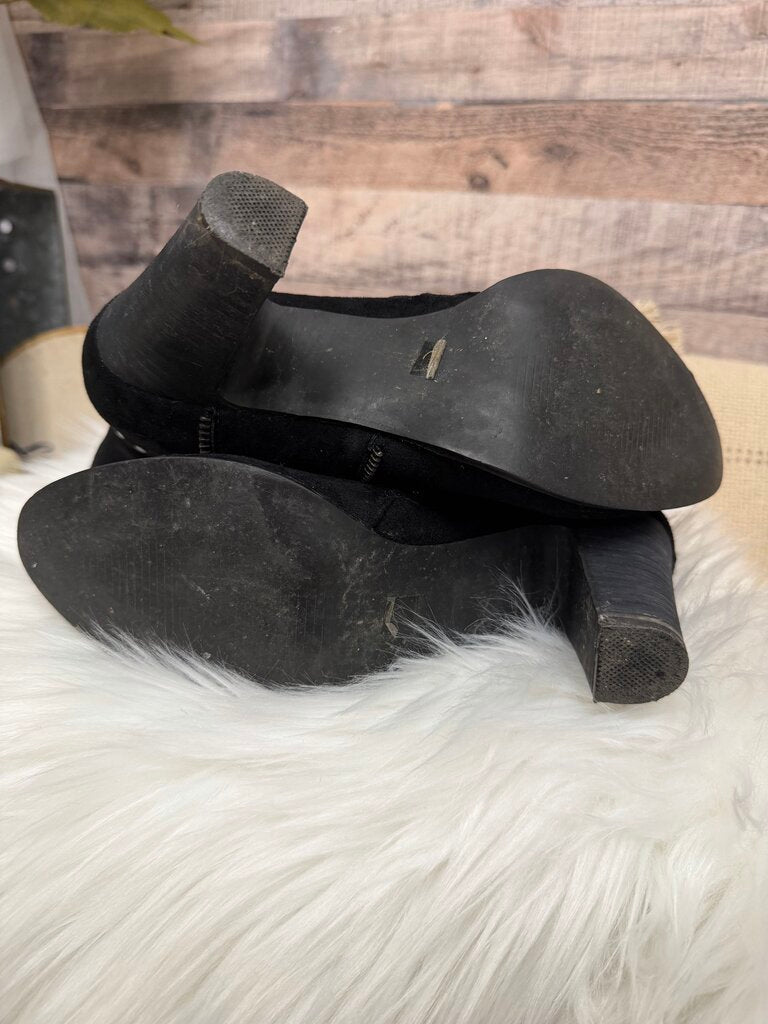 Coconuts by Matisses Black Suede Ankle Western