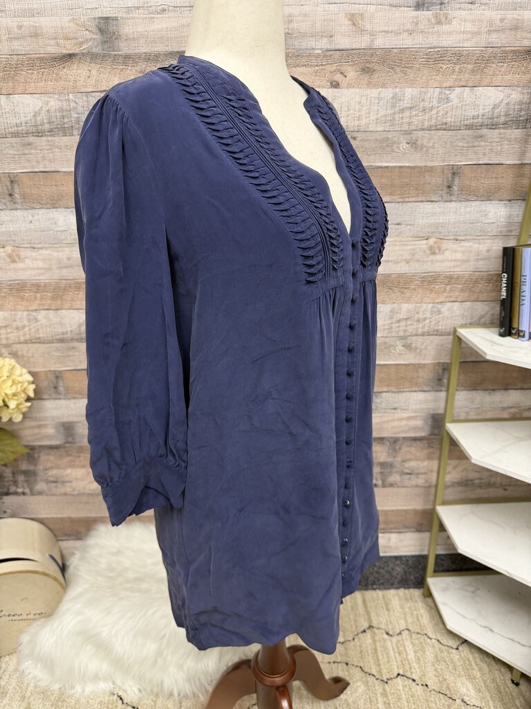 Joie Navy Blue Quarter-Sleeve V-Neck Button Blouse