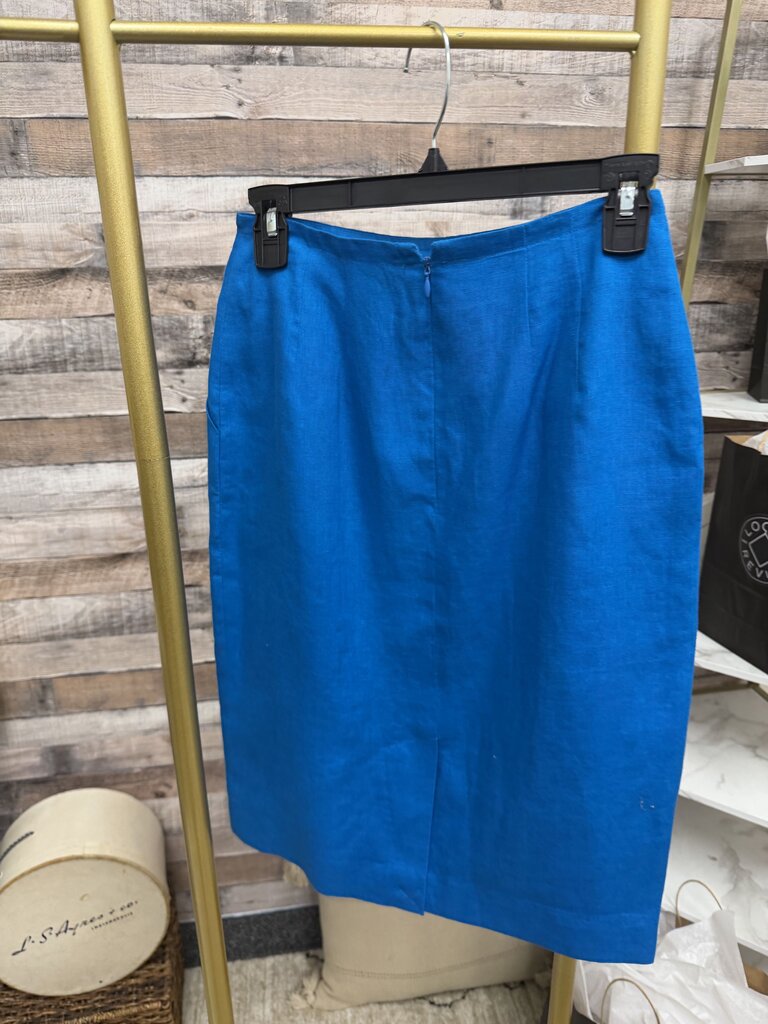 Linda Allard Ellen Tracy Azure Blue Suit
