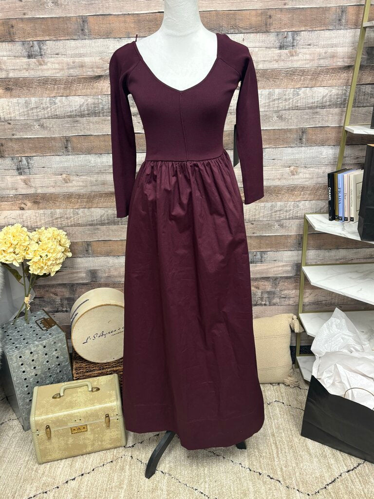 Tuckernuck Wine 3/4/ Sleeve Fitted Top
