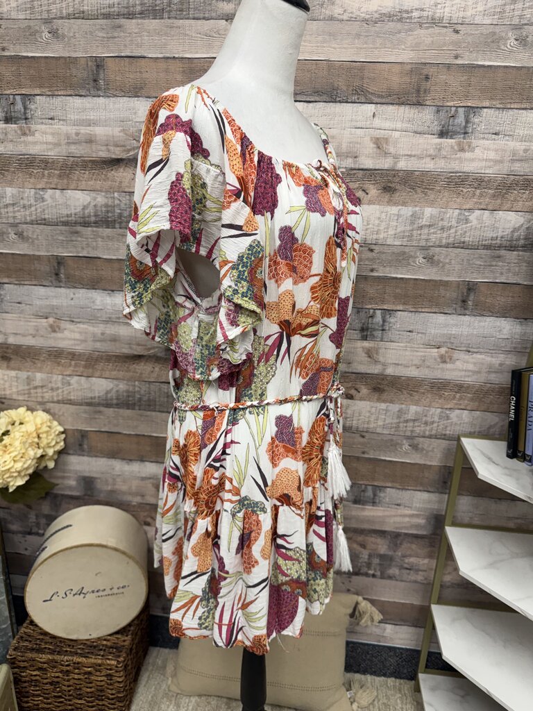 Rachel Zoe White & Orange Floral Print w/Tie Belt