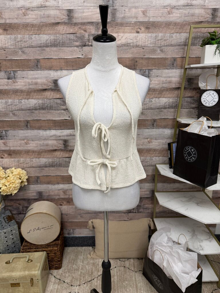 H&M Ivory Sleeveless Tie-Front Knit Top