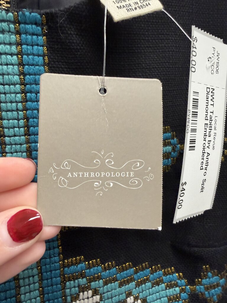 NWT Tabitha by Anthro Split Diamond Embroidered Sleeveless Shift