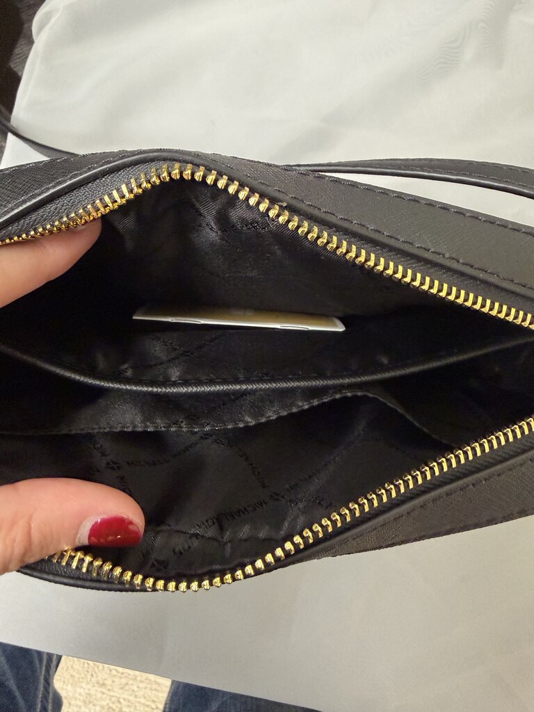 NWT Michael Kors Black Leather Jet Set Gold Chain