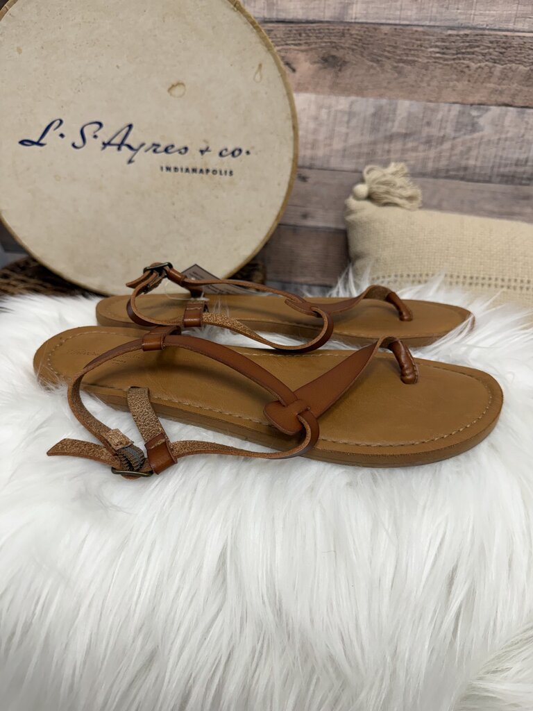 Universal Thread Leather Throng Strappy Sandals