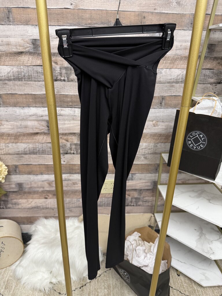 Offline by Aerie Black Crossover 7/8 Legging
