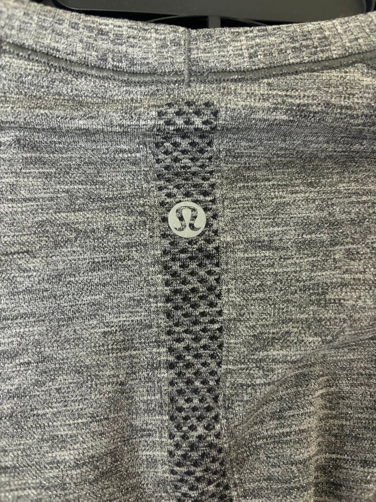 Lululemon Heathered Grey Long Sleeve Crew