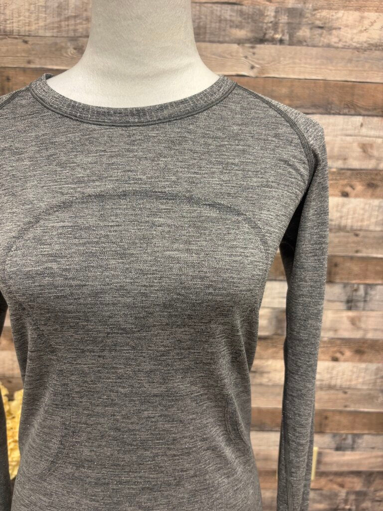 Lululemon Heathered Grey Long Sleeve Crew