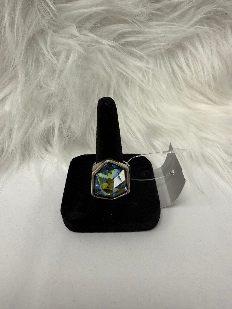 Uno de 50 Silver Ring w/Bluish Stone