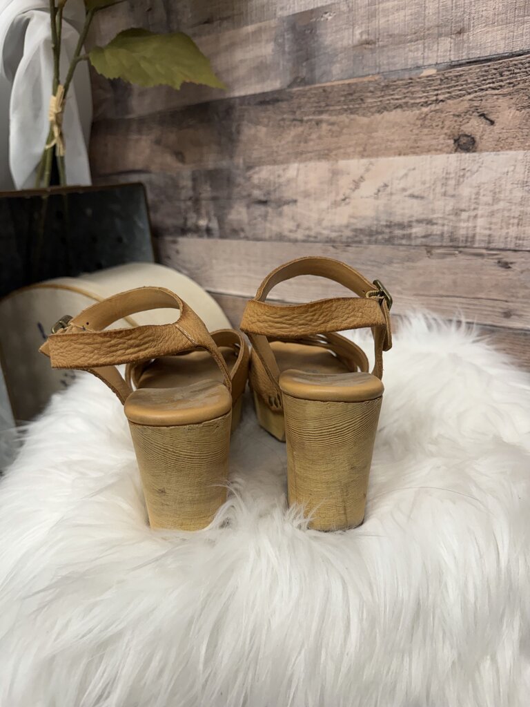 Kork Ease Blonde Clog Platform Sandals