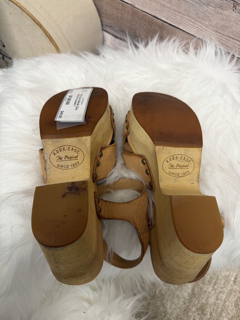 Kork Ease Blonde Clog Platform Sandals