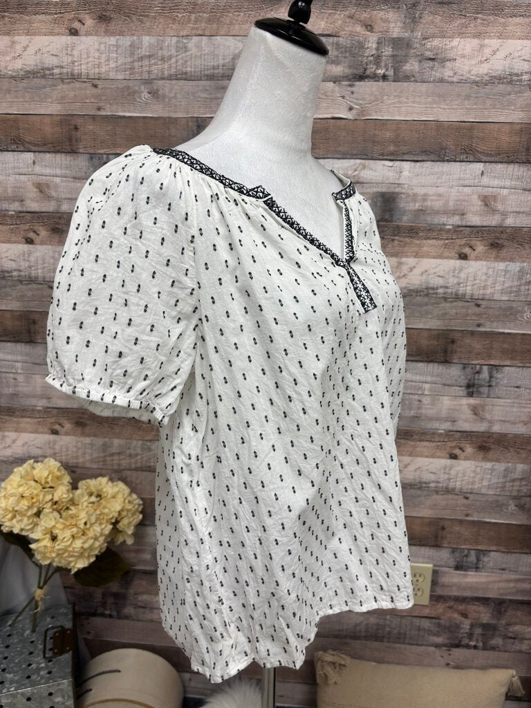 Lucky Brand White w/Black Embroidered Dots