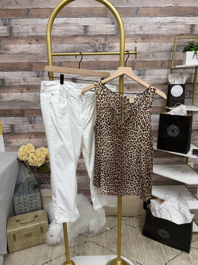 Curve Appeal White Cotton Capri