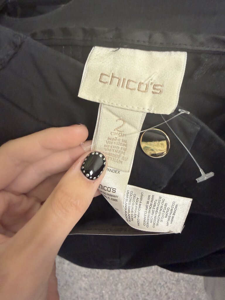 Chico's Black Cotton Blend Cargo Capri