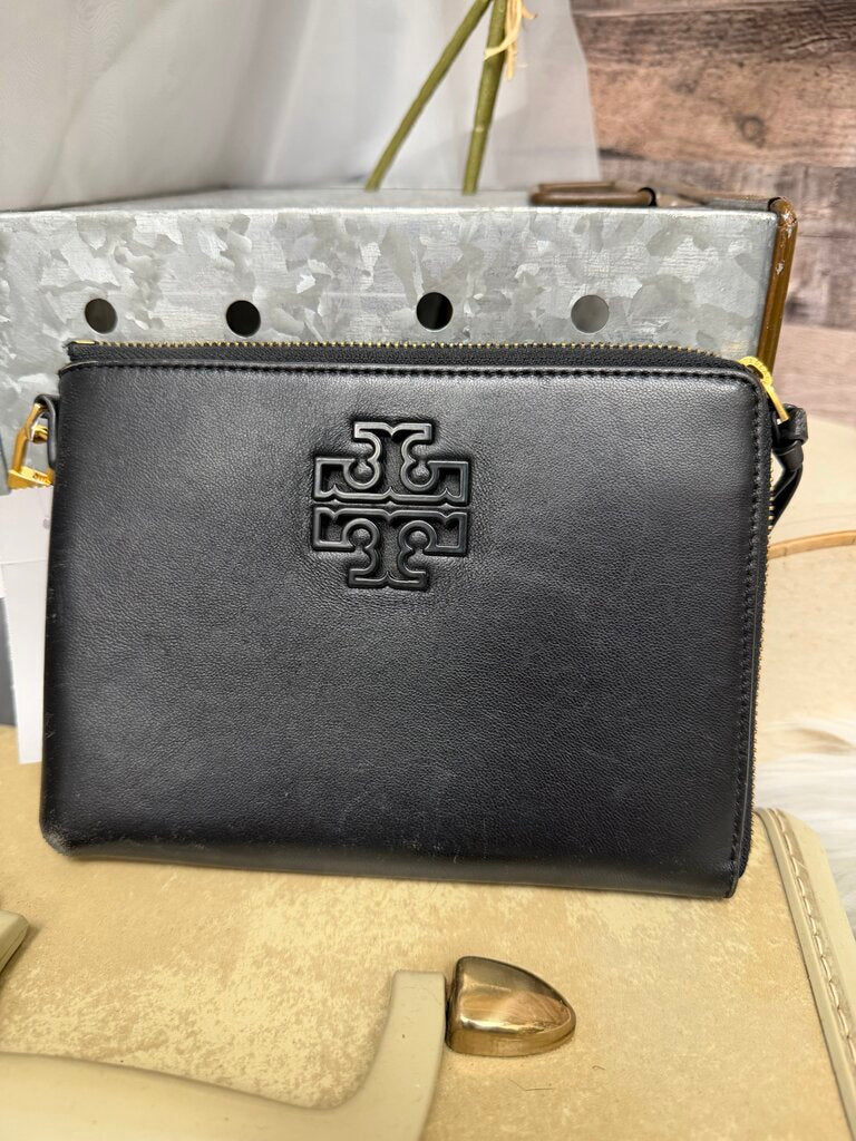 Tory Burch Black Leather Wristlet Wallet