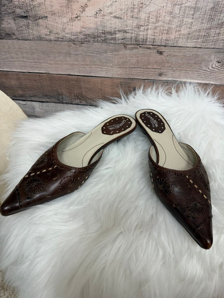 Lunar By Oliza Leather Kitten Heel Mules