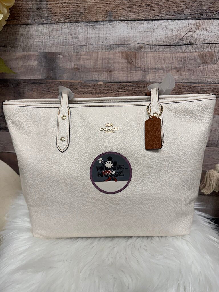 Coach Disney Minnie Mouse City Tote Chalk Pebbled Leather