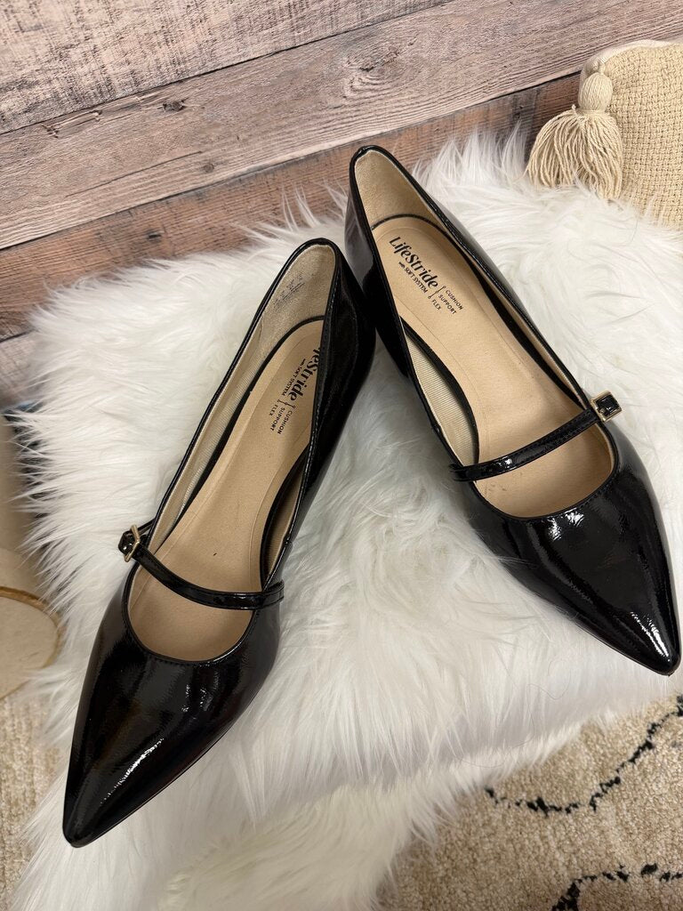 Black LifeStride Madelyn Leather Mary Jane Pumps