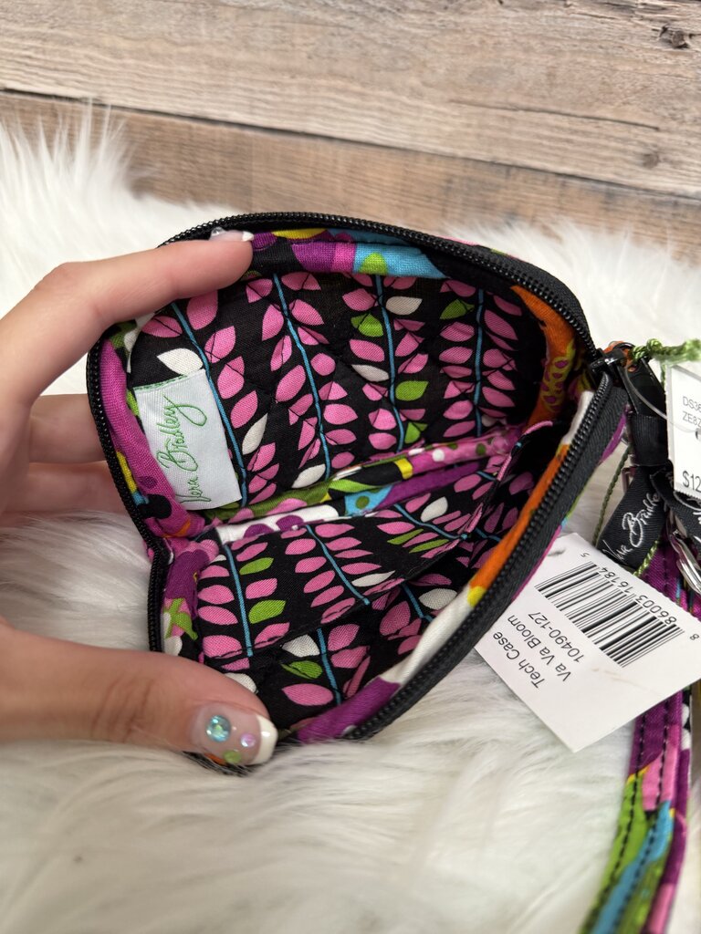 Multi Color Va Va Bloom Pattern Vera Bradley Quilted Wristlet