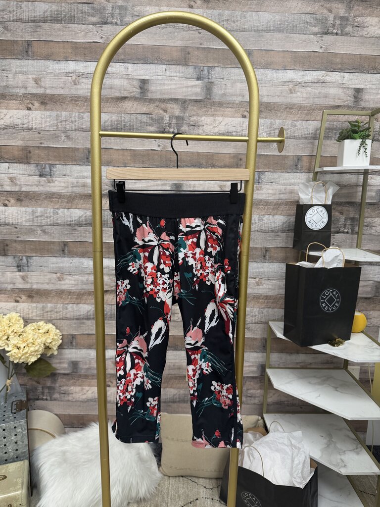Derek Lam 10C Red Floral Print Knee Leggings