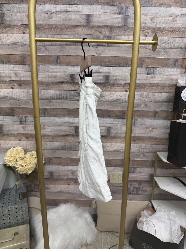 Athleta White Linen Draw String Shorts