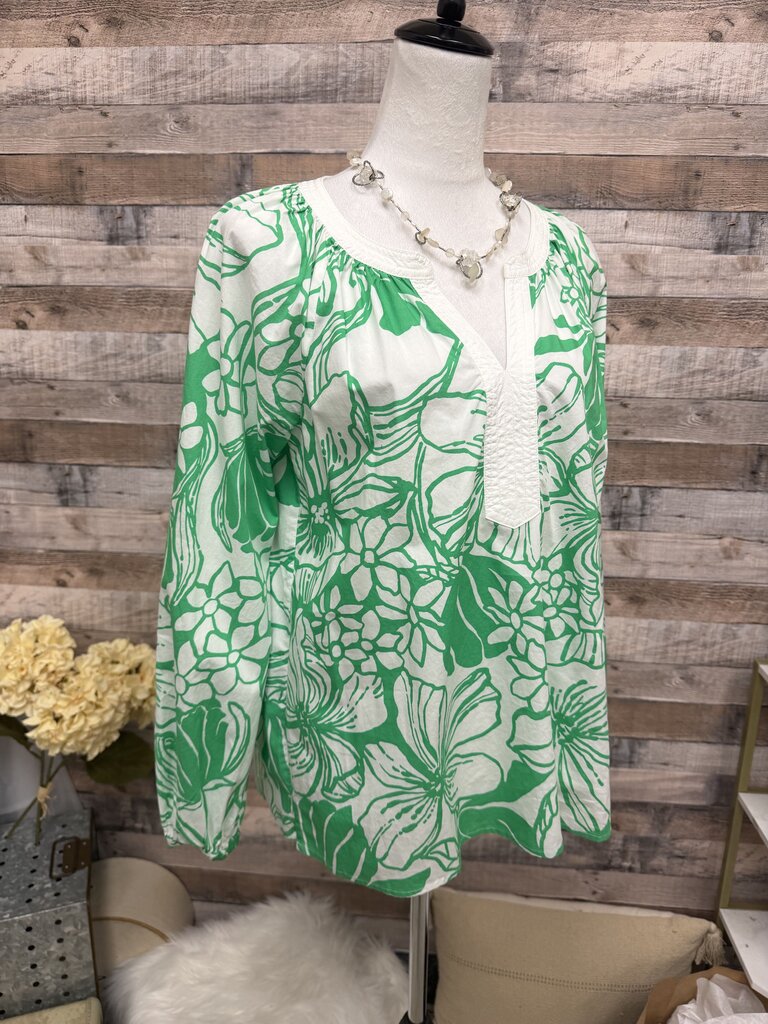 Lilly Pulitzer Green & White Floral Print V-Neck