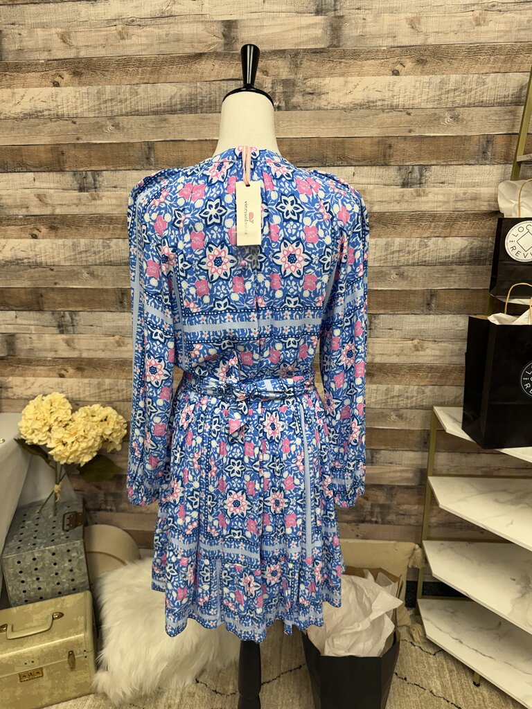 NWT Vineyard Vines Blue w/Pink Flowers Button Front Belted