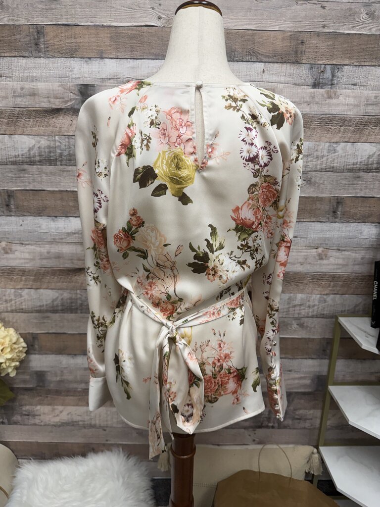 Vince Camuto Blush w/Pink & Green Floral Print Satin Blouse
