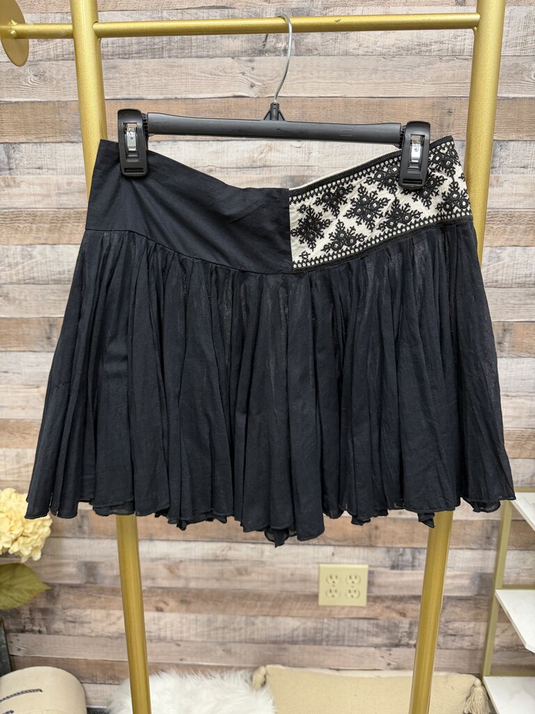 Free People Black With White Embroidery WaistBand Detail Skirt