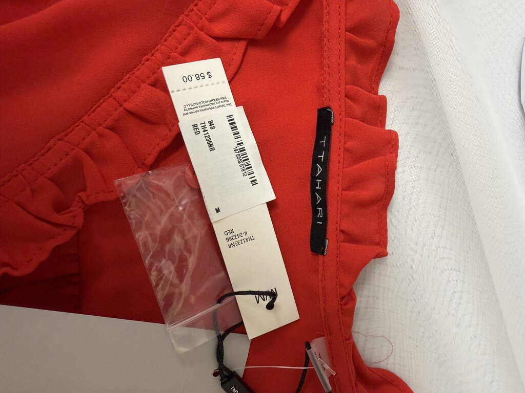NWT TTAHARI Red Ruffle Trim V-Neck Tank