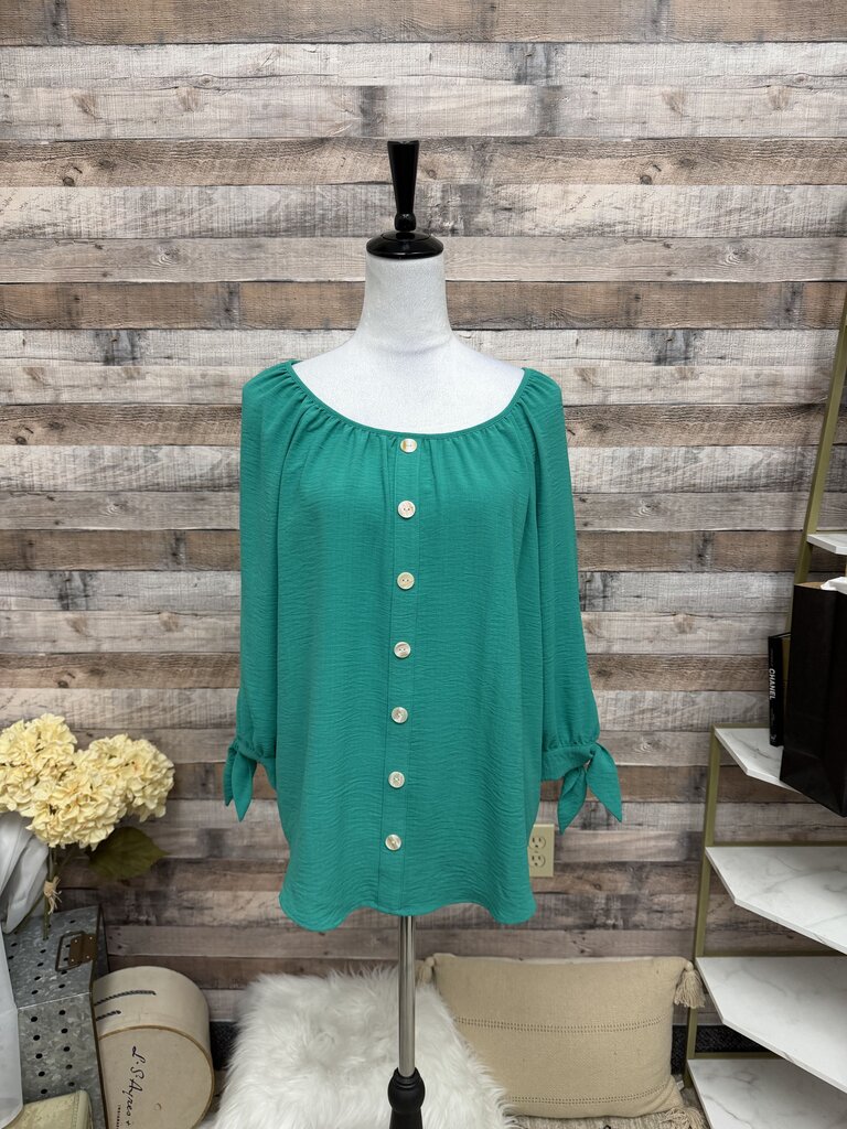 I.N Studio Green Button-Front Blouse With Ruffle Collar