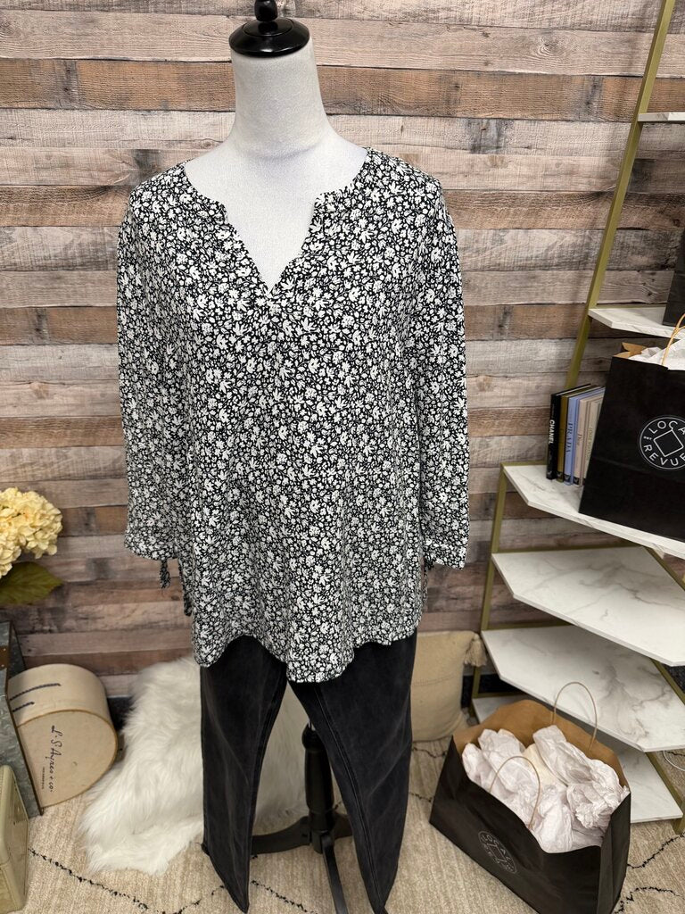Jones New York Black & White Floral Print Blouse 1X