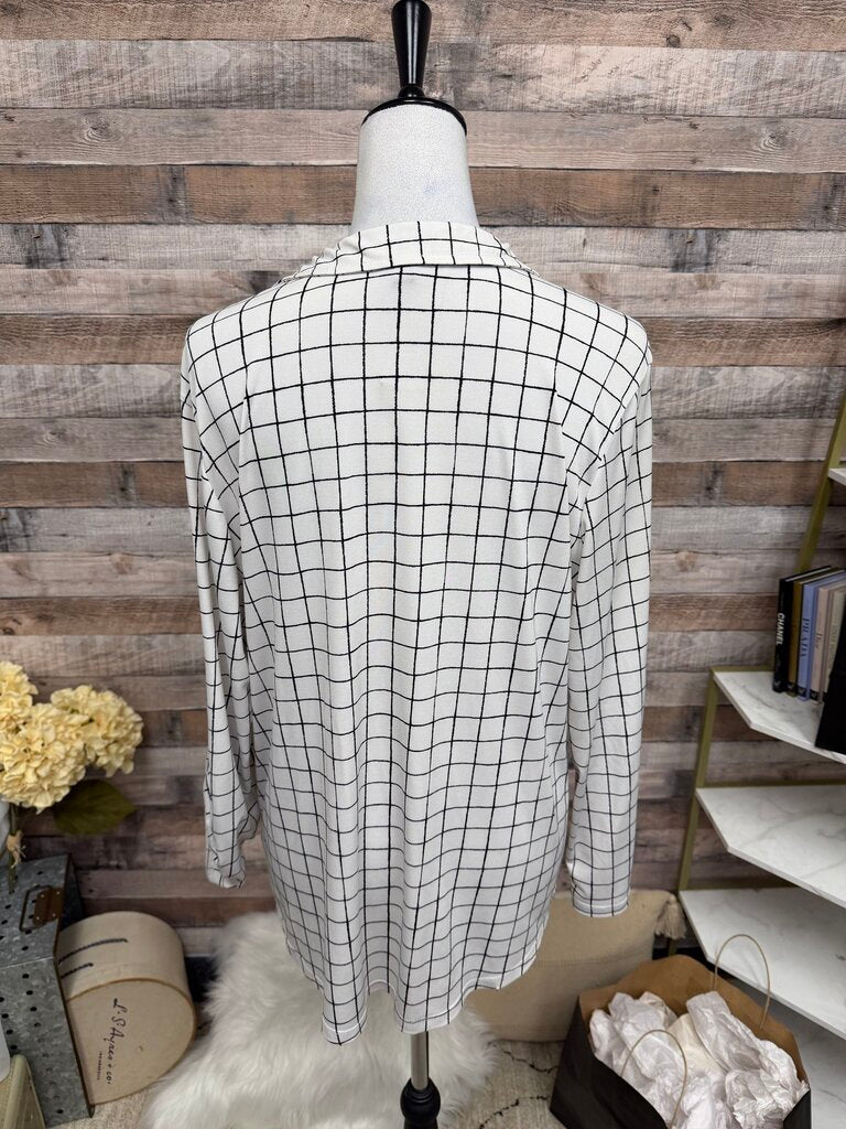 Jones New York White & Black Grid Pattern Shirt XL