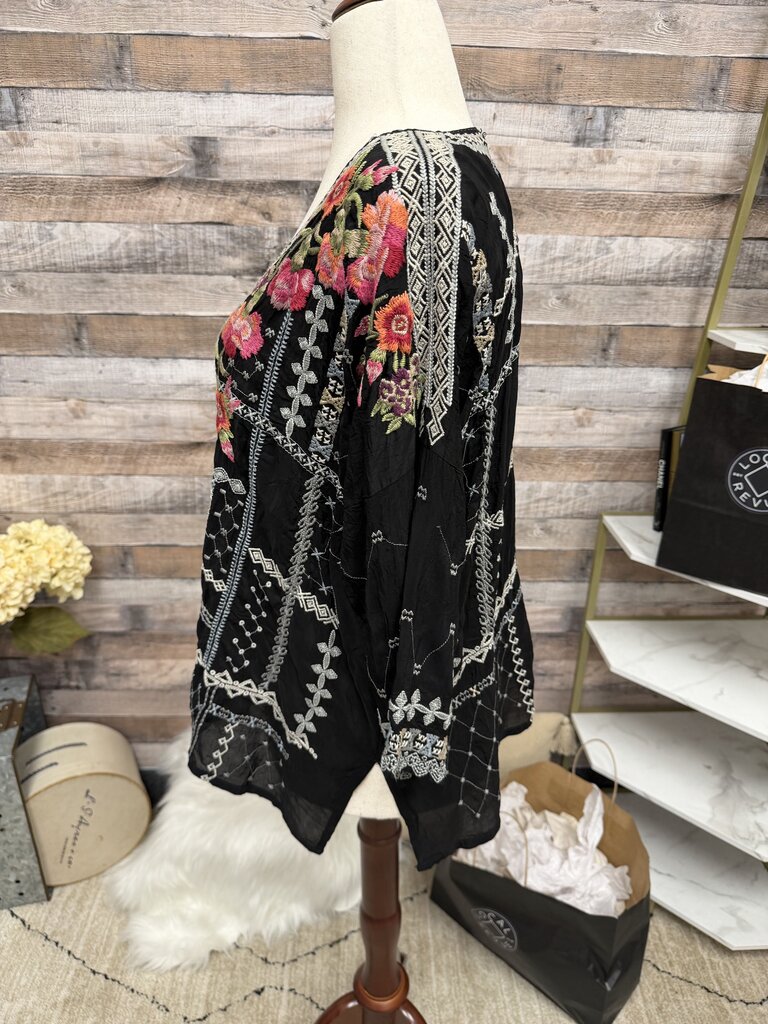 Johnny Was Black 3/4 Sleeve Blouse w/Pink Embroidered Flowers