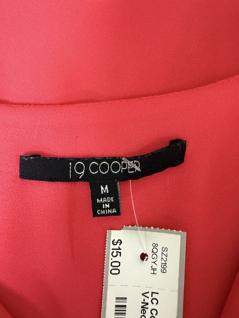 LC Cooper Pink Short Sleeve V-Neck Top M