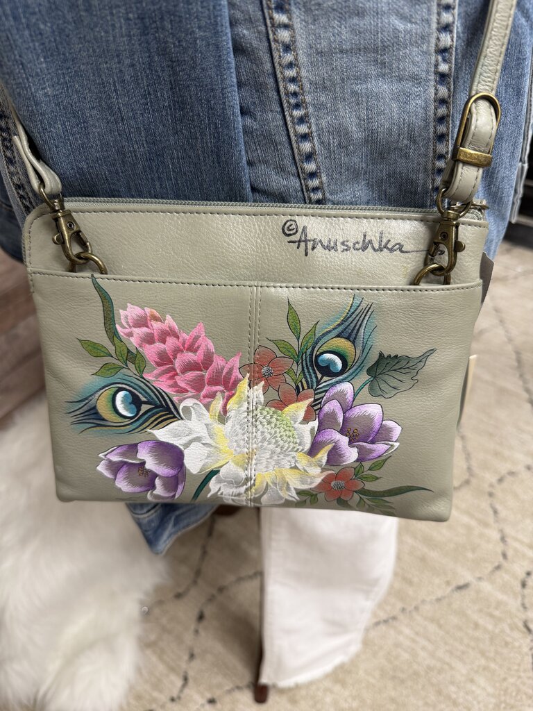 NWT Anuschka Sage W/Peacock Clutch