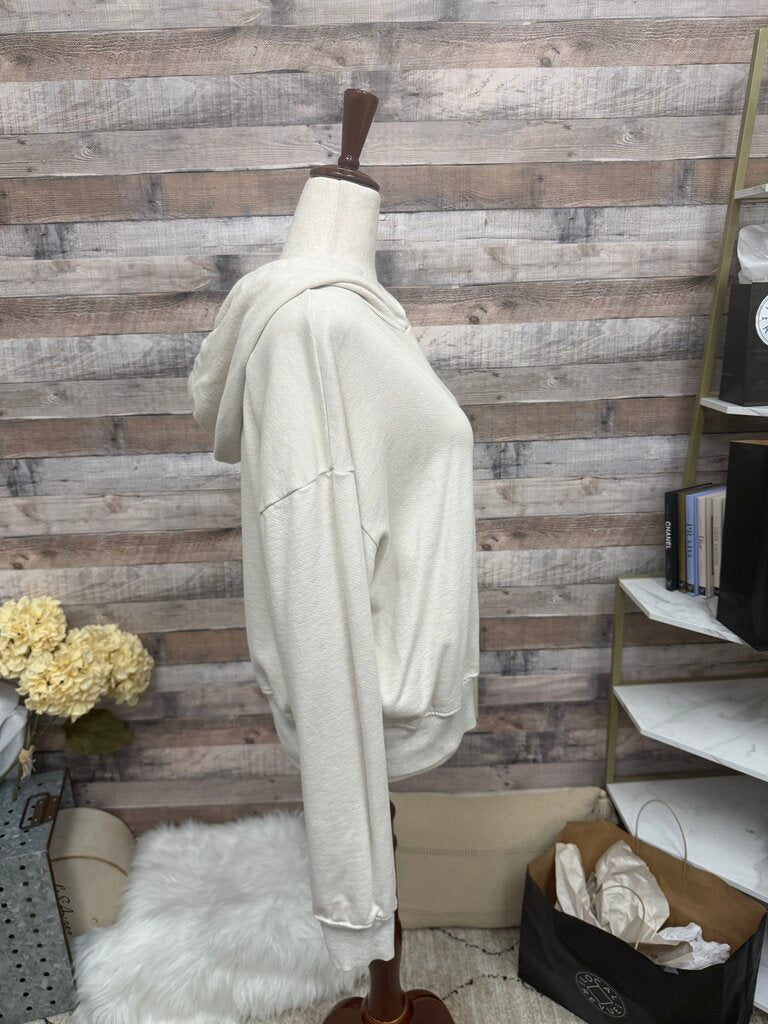 Aritzia t.la Oatmeal Cropped Hoodie