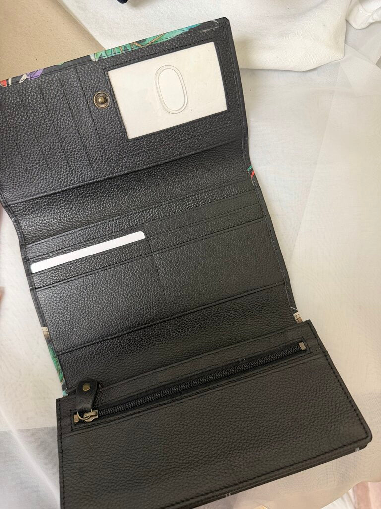 Anuschka Black w/Leopards 3 Fold Wallet