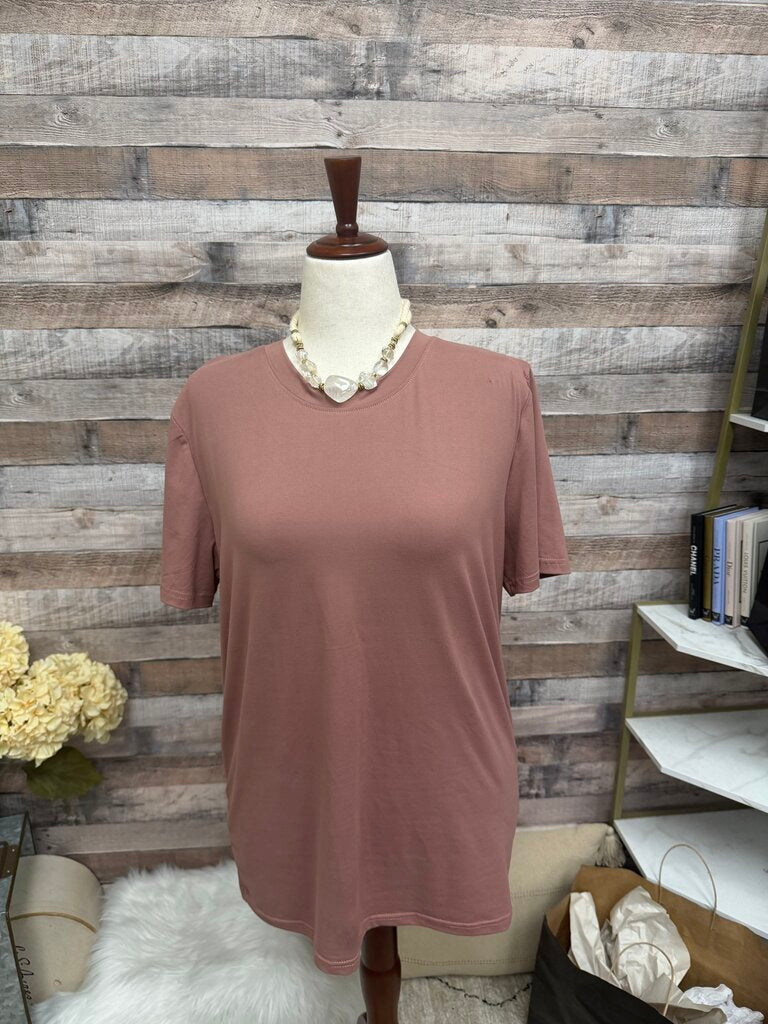 New York & Company Plum Crew Neck Tee