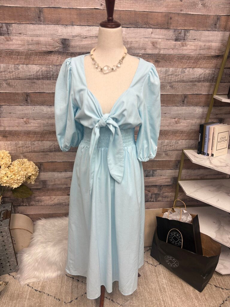 NWT COMMENSE Light Blue Puff Sleeve Dress With Smocked Waist