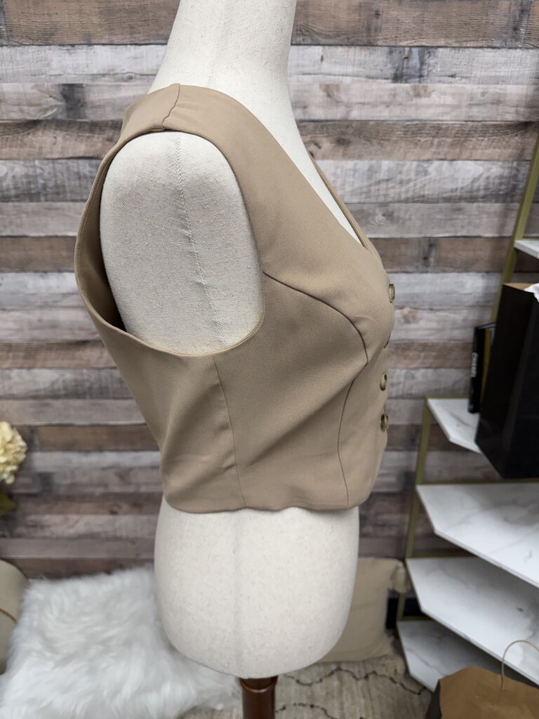 NWT Petal + Pup Brown Button-Front Sleeveless Vest