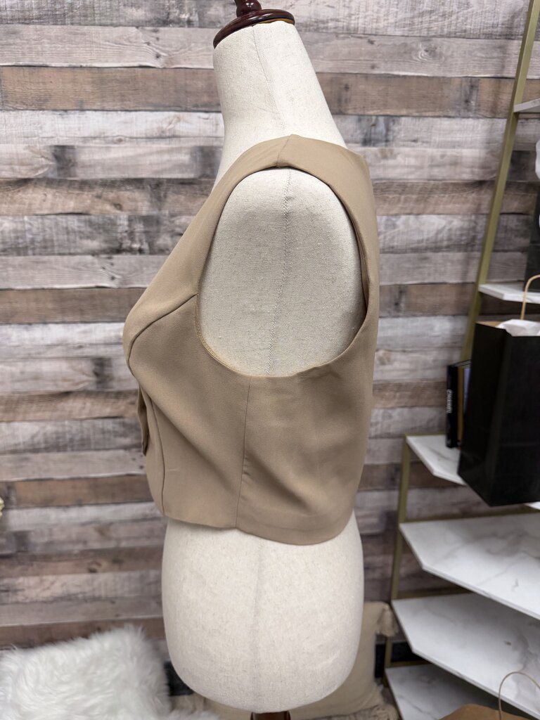 NWT Petal + Pup Brown Button-Front Sleeveless Vest