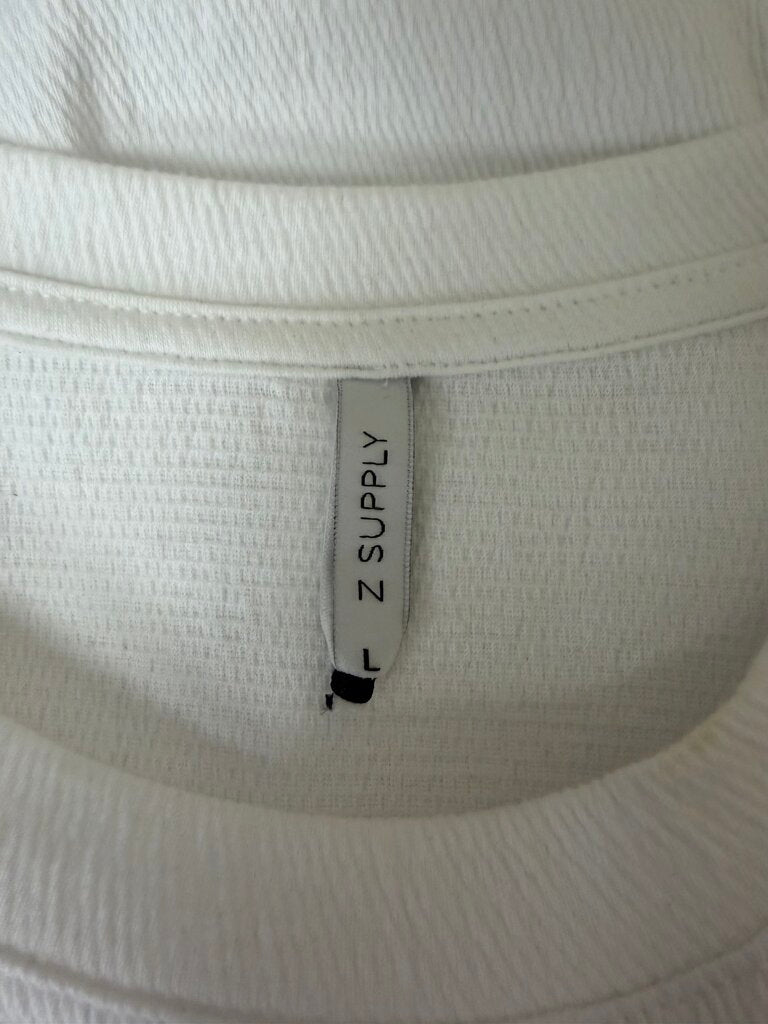 Z Supply White Scoop Neck Cropped T-Shirt