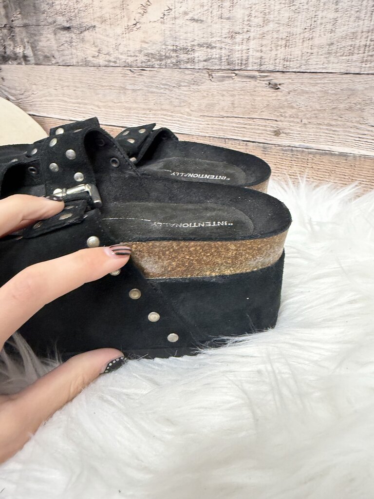 Intentionally Black Suede Platform Sandals