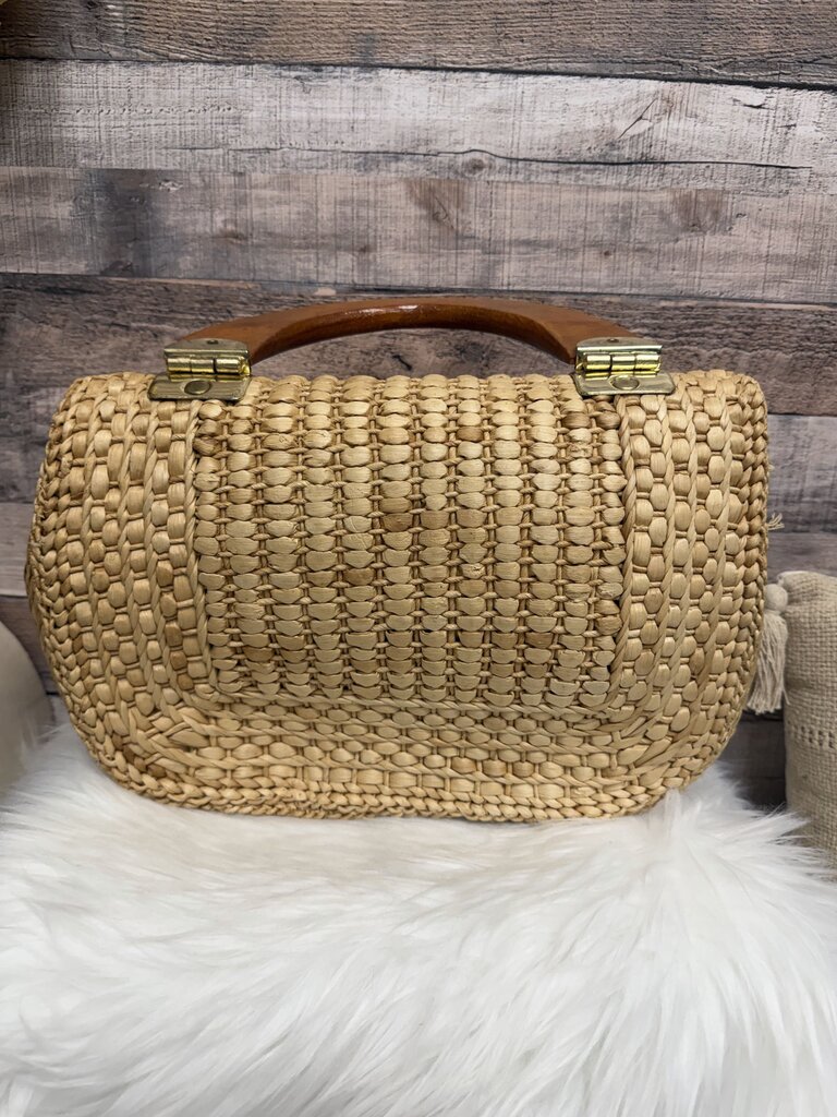 Woven Straw Bag With Bamboo Handle Metal Clasp Closure Gold Tone