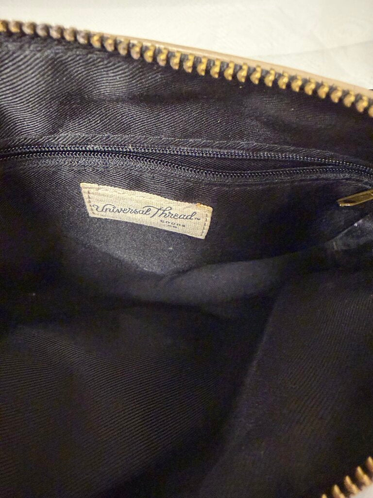 Universal Goods Co. Cheetah Print Crossbody Faux Leather Bag