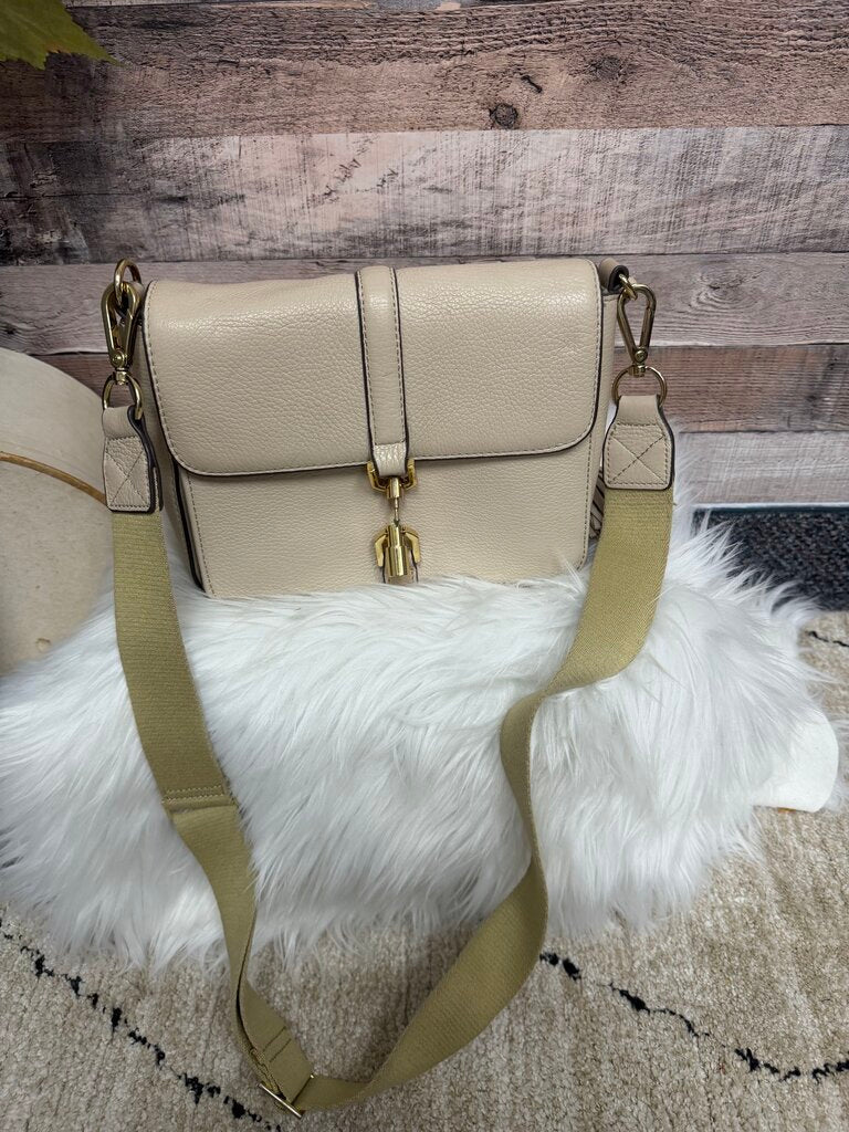 GILI Light Taupe Leather Crossbody Flap Closure