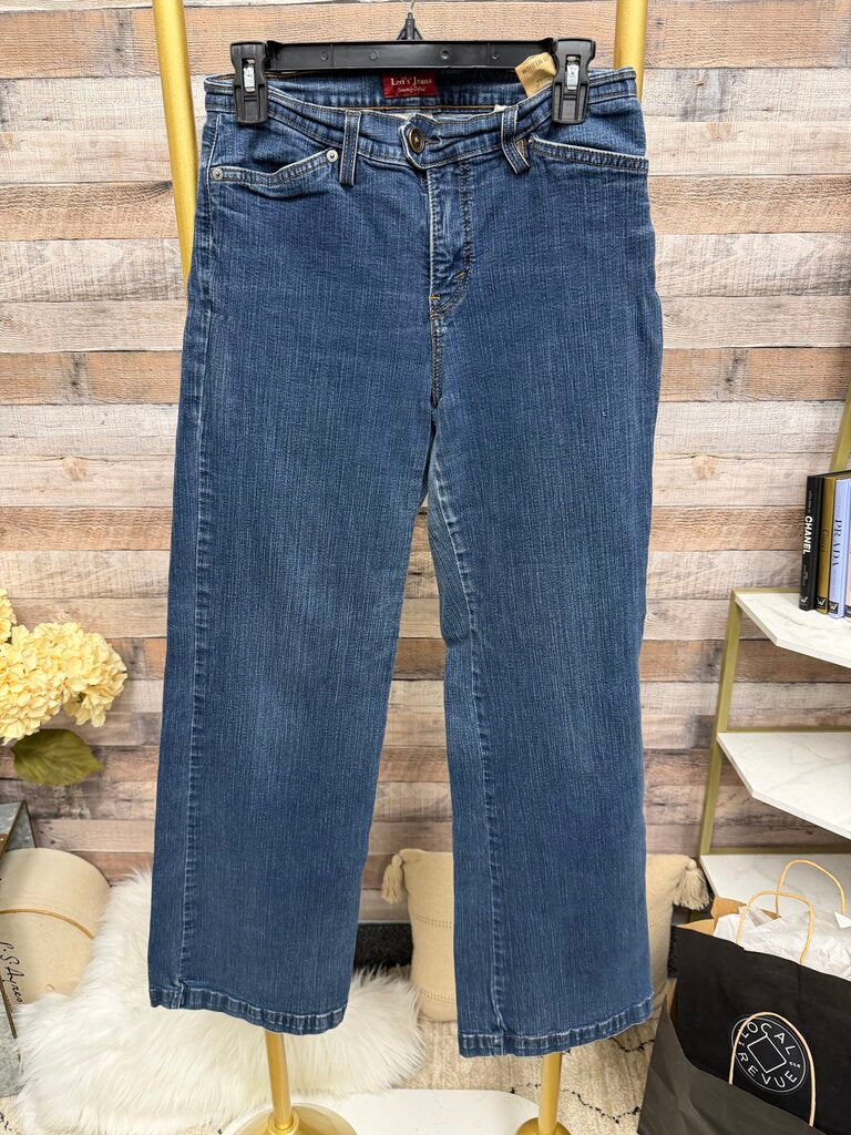 Levi's Slimming Bootcut Dark Wash Navy Jeans Perfectly Slimming 512