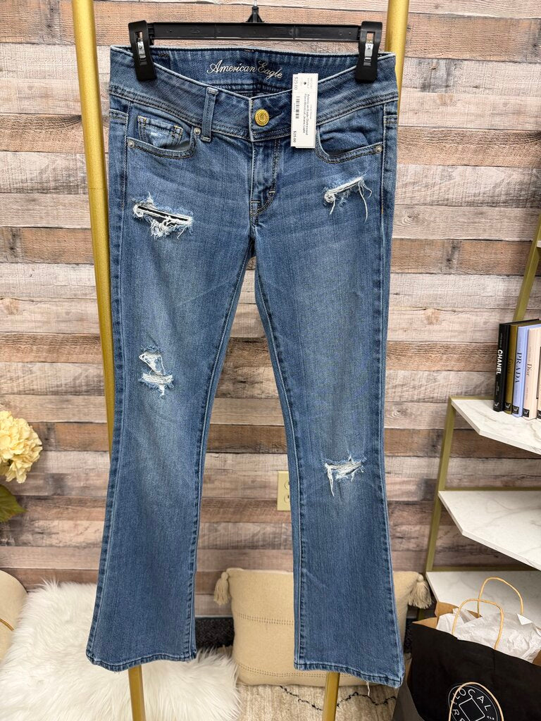 American Eagle Distressed Flare/Bootcut Jeans Light Wash