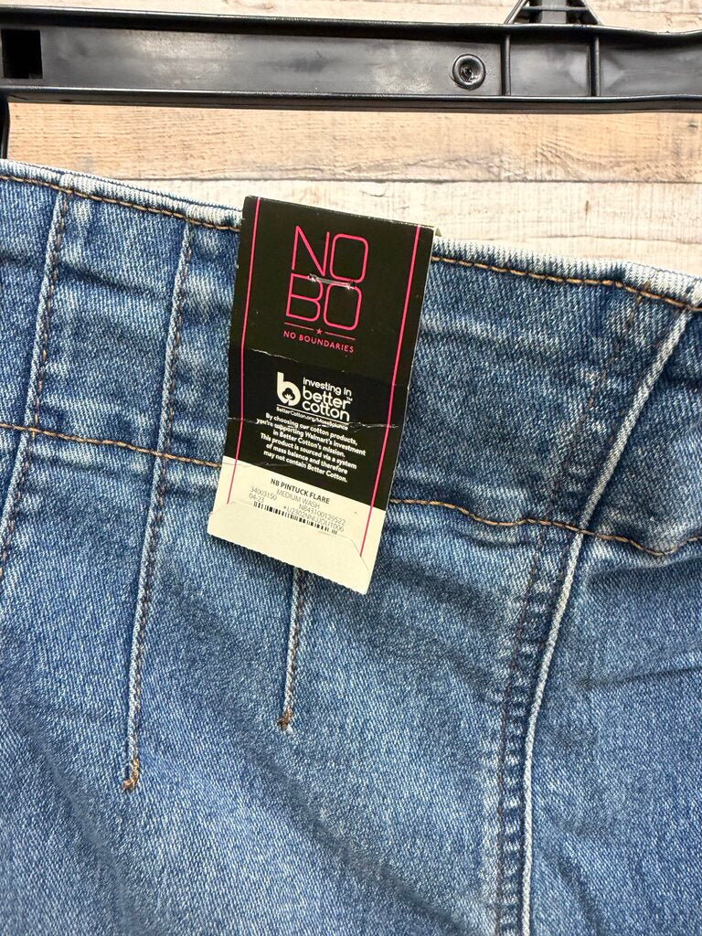 NWT No Boundaries Light Wash High Rise Jeans